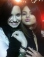 Demi e Selena , BFF                                                                               31/03/2011